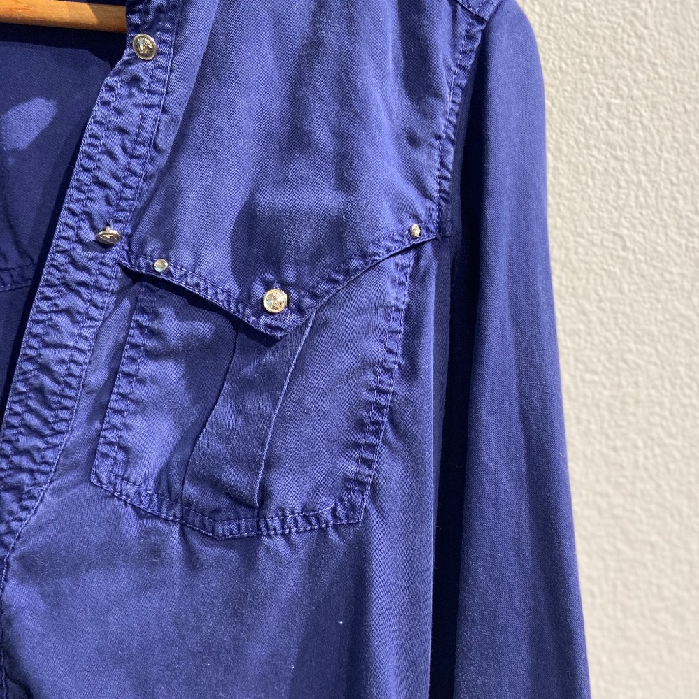 Blue Button Down - Picture 5 of 8